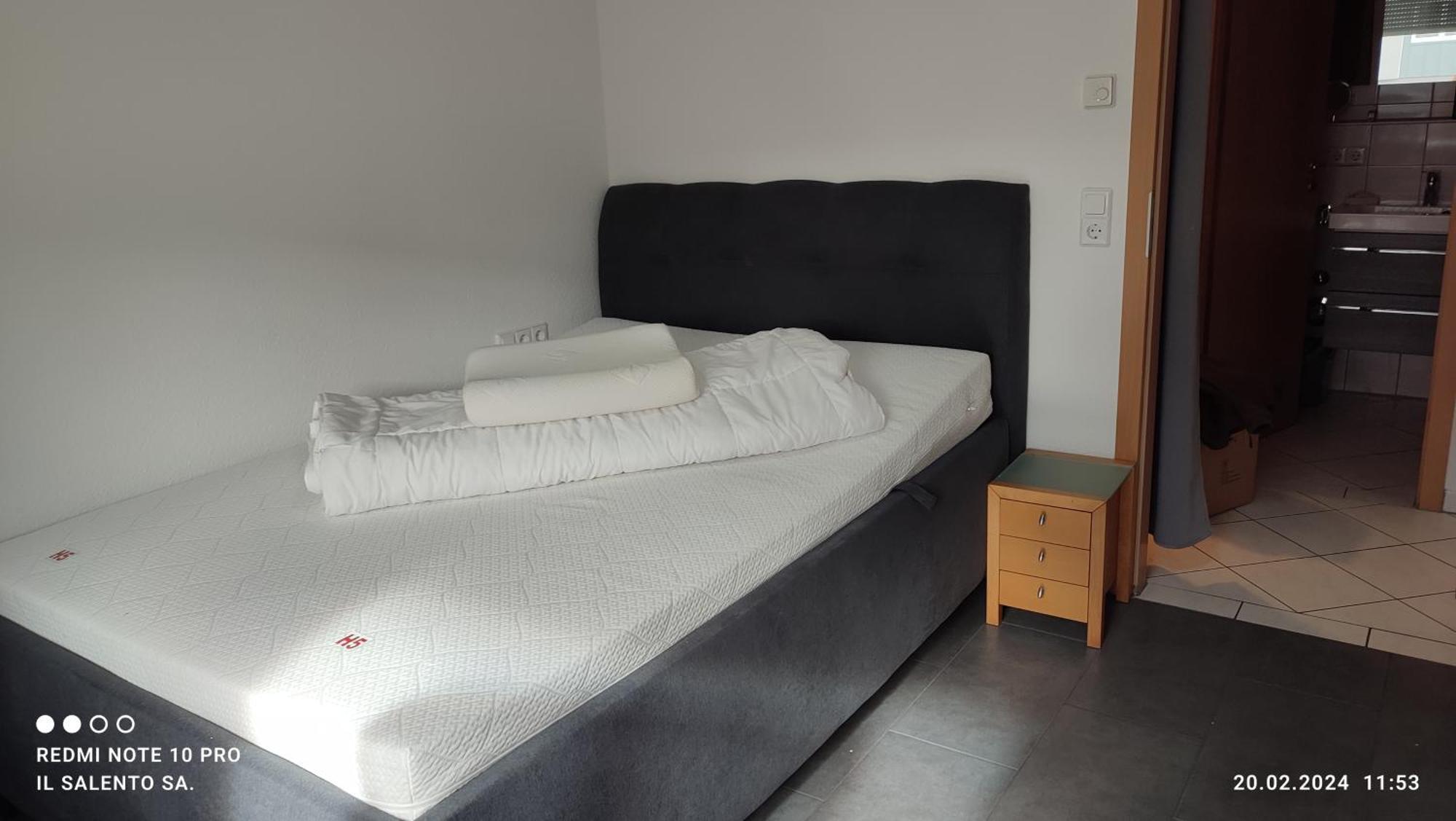 Gemuetliche 2 Zimmer Wohnung In Markgroeningen Extérieur photo